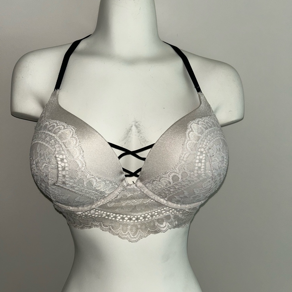 La Senza : White Lace Bra, 34D